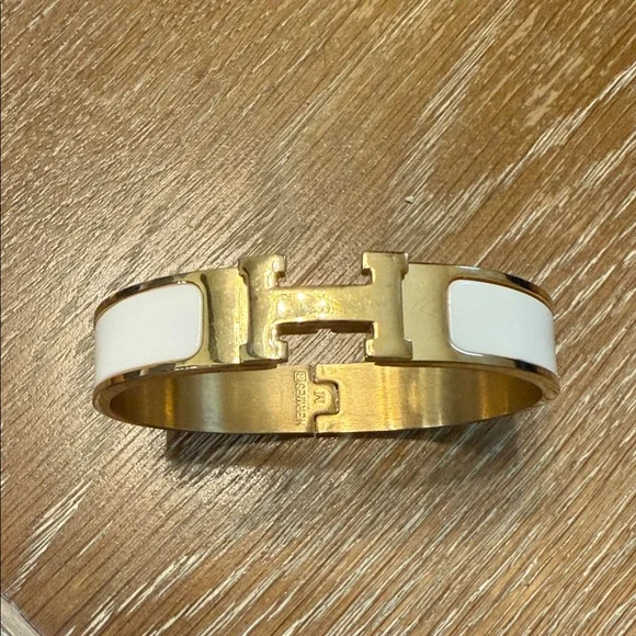 Gold and White Hermes Style Bracelet - Picture 8 of 8